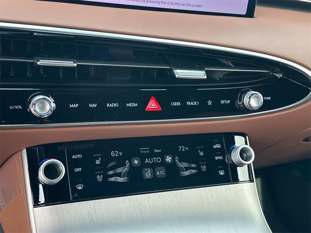 new 2026 Genesis GV70 car