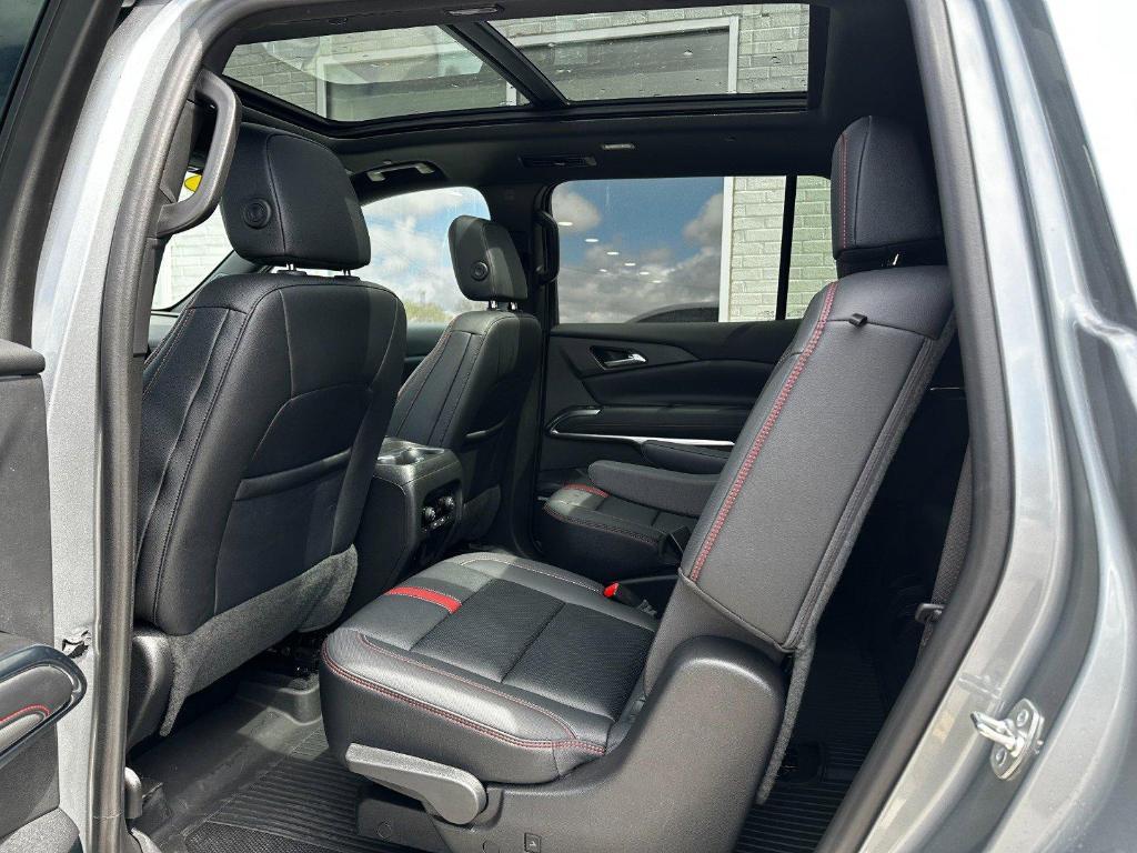 used 2024 Chevrolet Traverse car, priced at $57,585