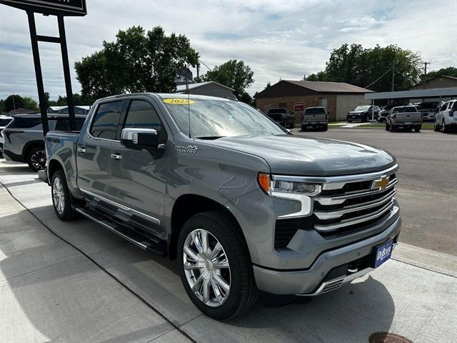 new 2025 Chevrolet Silverado 1500 car, priced at $69,455