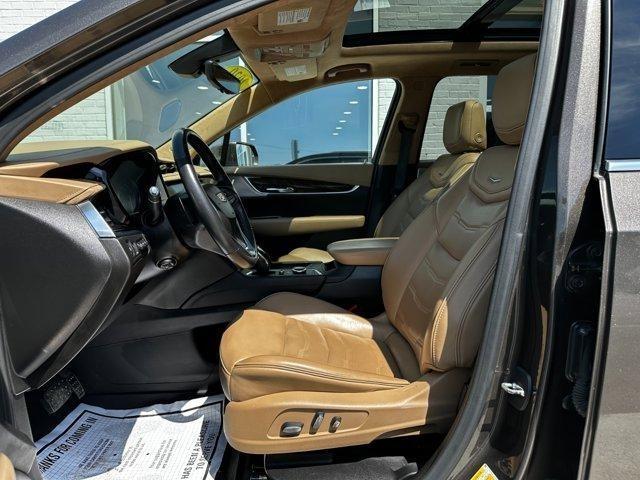used 2020 Cadillac XT6 car, priced at $27,865