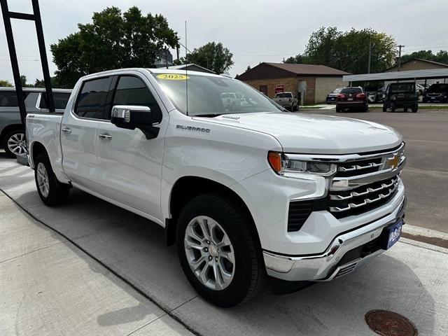 new 2025 Chevrolet Silverado 1500 car