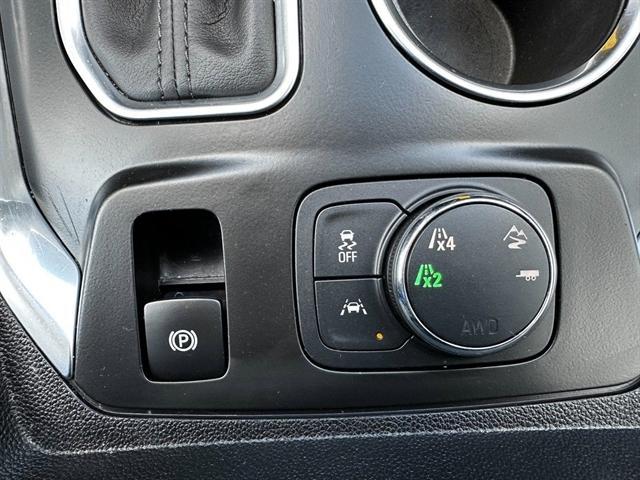 used 2020 Chevrolet Traverse car, priced at $31,985