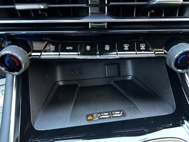 new 2025 Chevrolet Traverse car, priced at $57,595