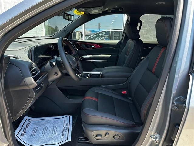 new 2025 Chevrolet Traverse car, priced at $57,595