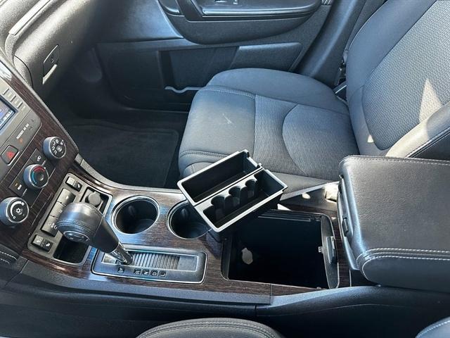 used 2016 Chevrolet Traverse car, priced at $13,885