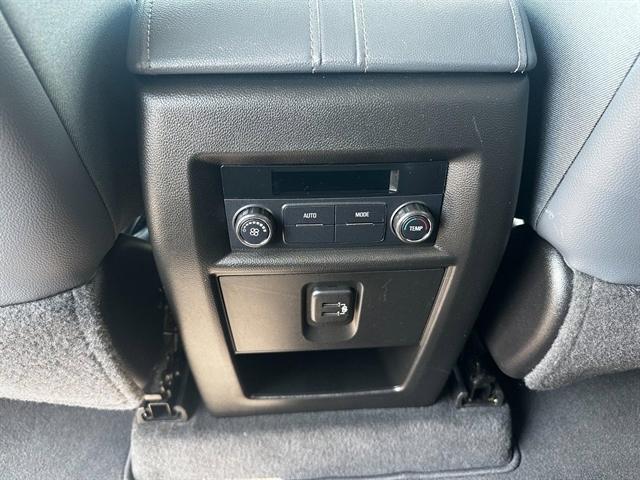 used 2019 Chevrolet Traverse car, priced at $18,965