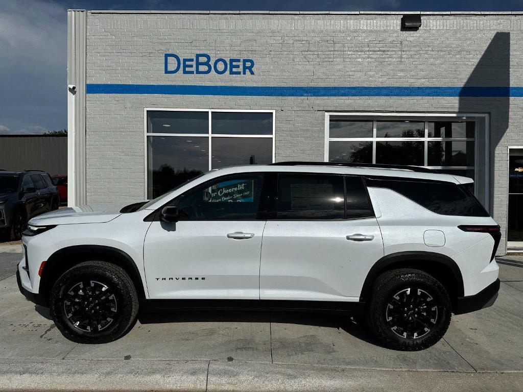 new 2026 Chevrolet Traverse car, priced at $53,015