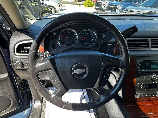 used 2008 Chevrolet Suburban car