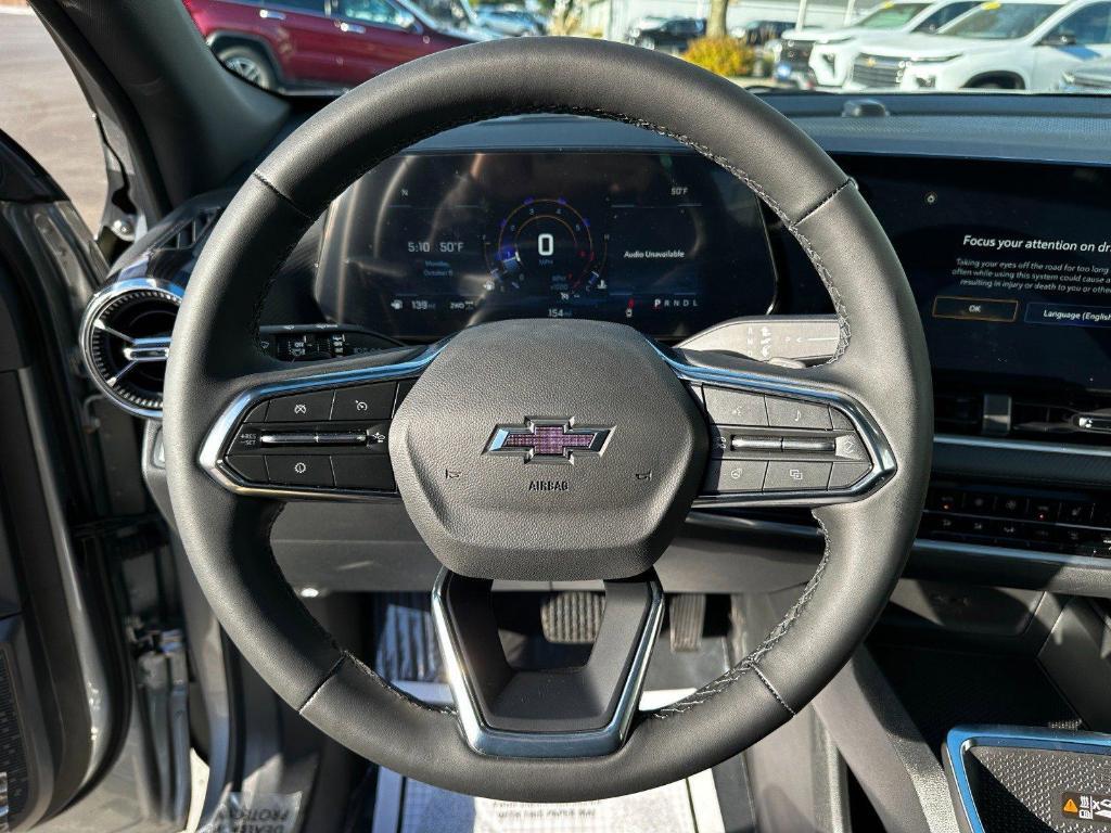 new 2026 Chevrolet Equinox car, priced at $37,580