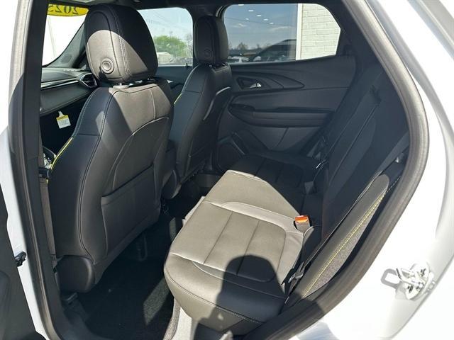 new 2025 Chevrolet TrailBlazer car, priced at $32,930