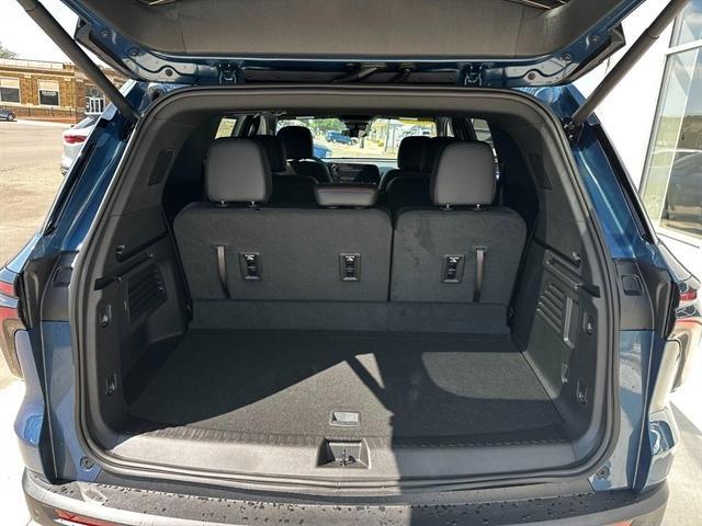 new 2025 Chevrolet Traverse car, priced at $49,795