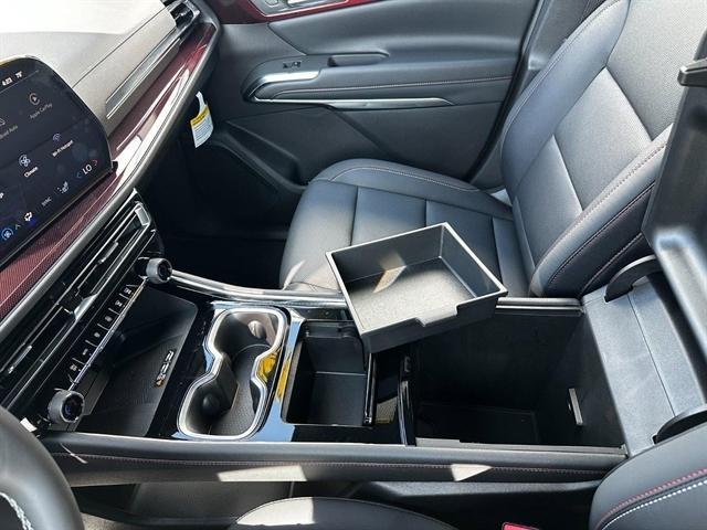 new 2025 Chevrolet Traverse car, priced at $49,795