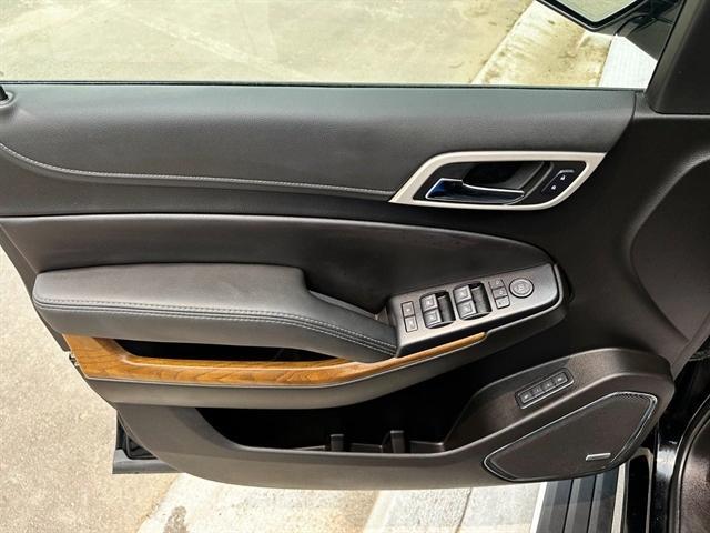 used 2019 GMC Yukon car, priced at $39,895