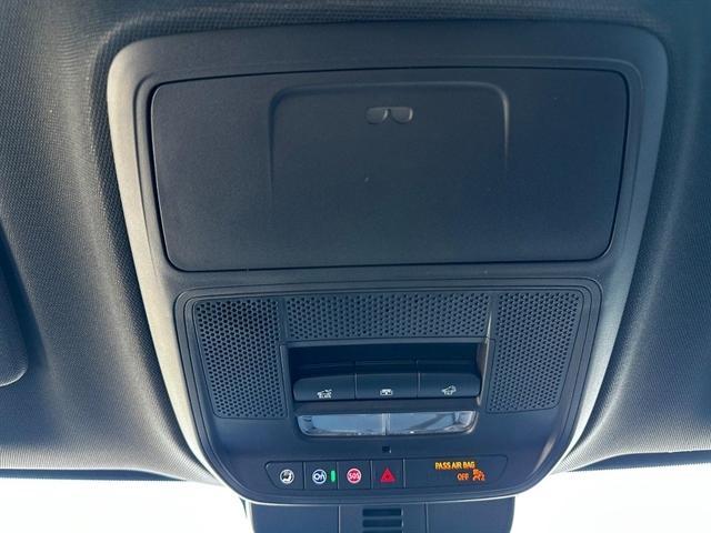 new 2025 Chevrolet Traverse car, priced at $48,195
