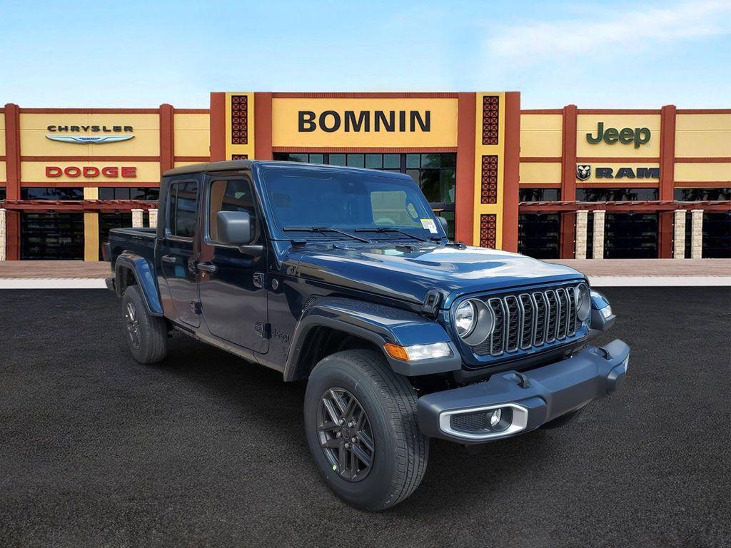 new 2025 Jeep Gladiator car, priced at $41,180