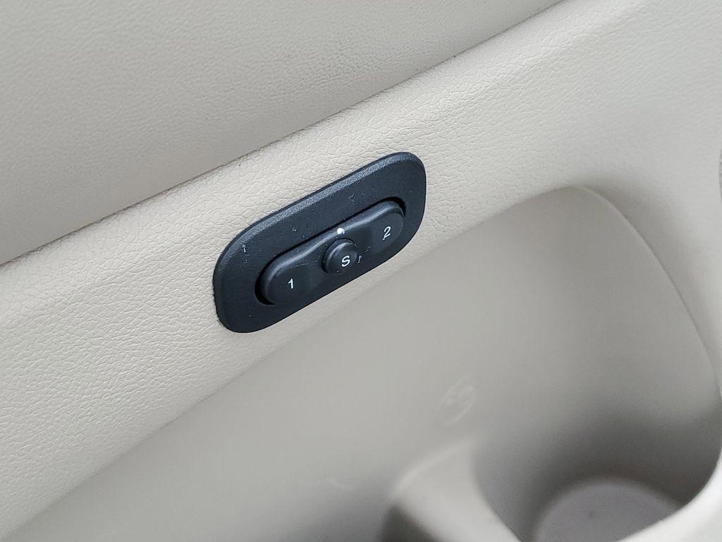 used 2017 Jeep Grand Cherokee car, priced at $11,490