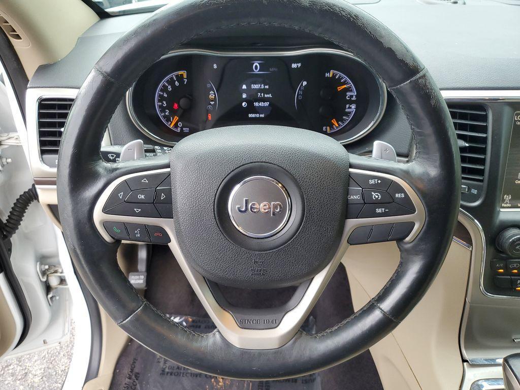 used 2017 Jeep Grand Cherokee car, priced at $11,490