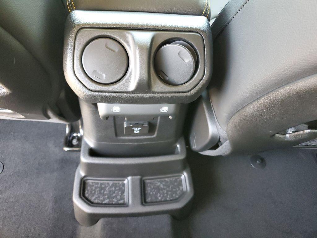 new 2025 Jeep Wrangler car, priced at $46,227