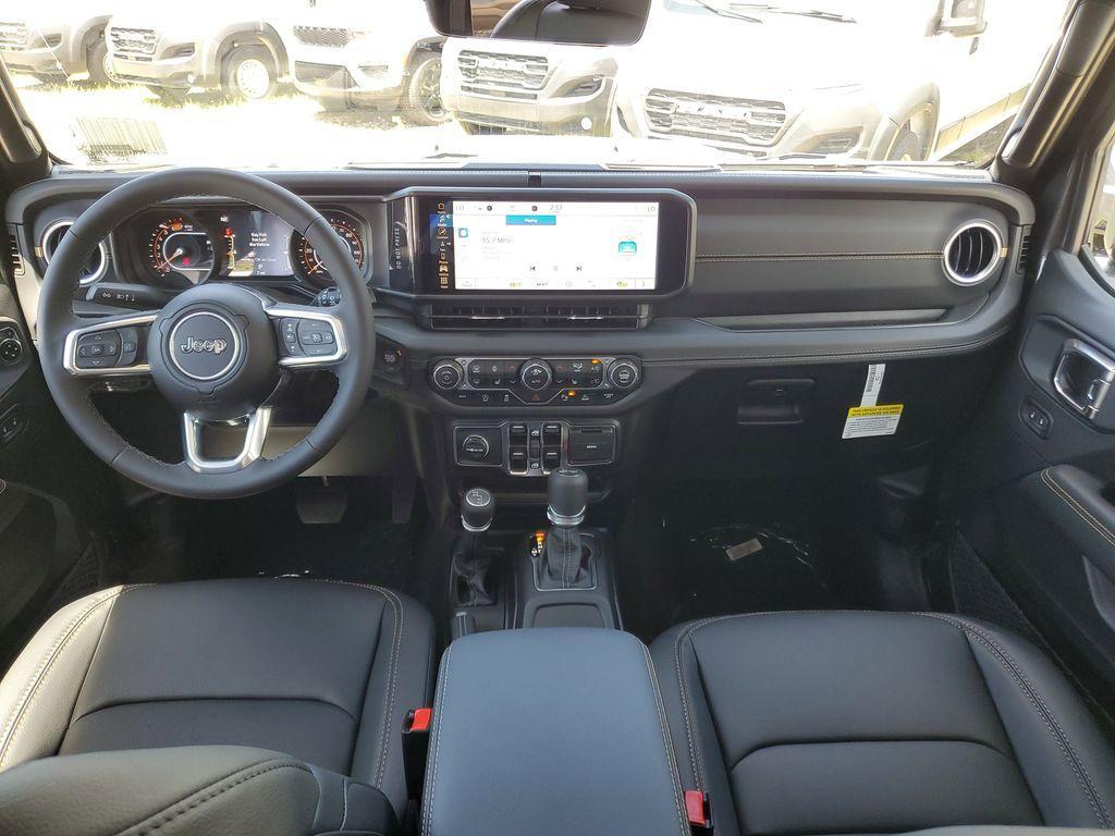 new 2025 Jeep Wrangler car, priced at $46,227