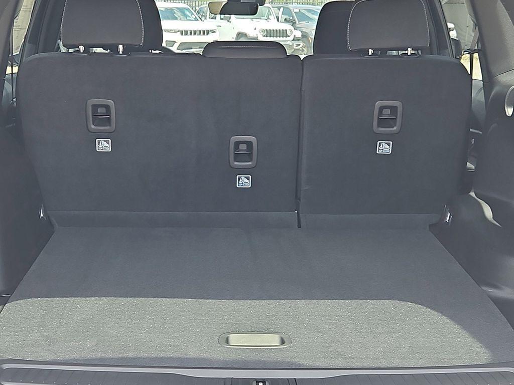 new 2025 Jeep Grand Cherokee car, priced at $35,812