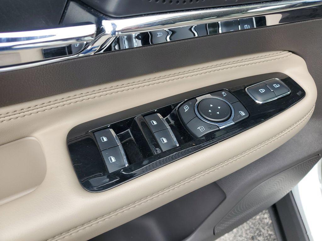 used 2024 Lincoln Corsair car, priced at $34,490