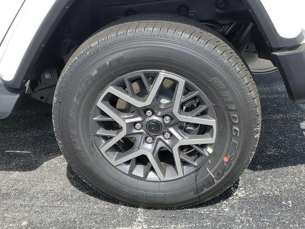 new 2025 Jeep Wrangler car, priced at $48,227
