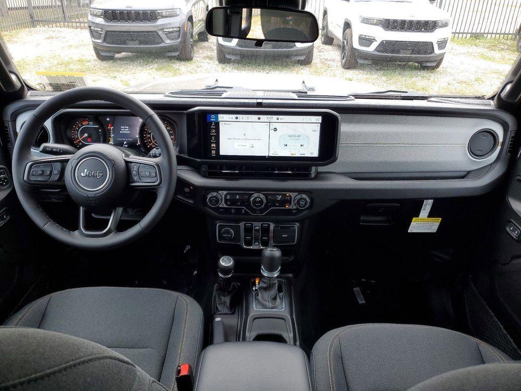 new 2025 Jeep Wrangler car, priced at $40,842
