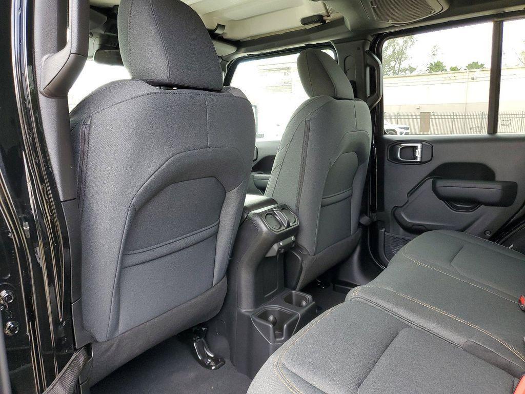 new 2025 Jeep Wrangler car, priced at $40,842