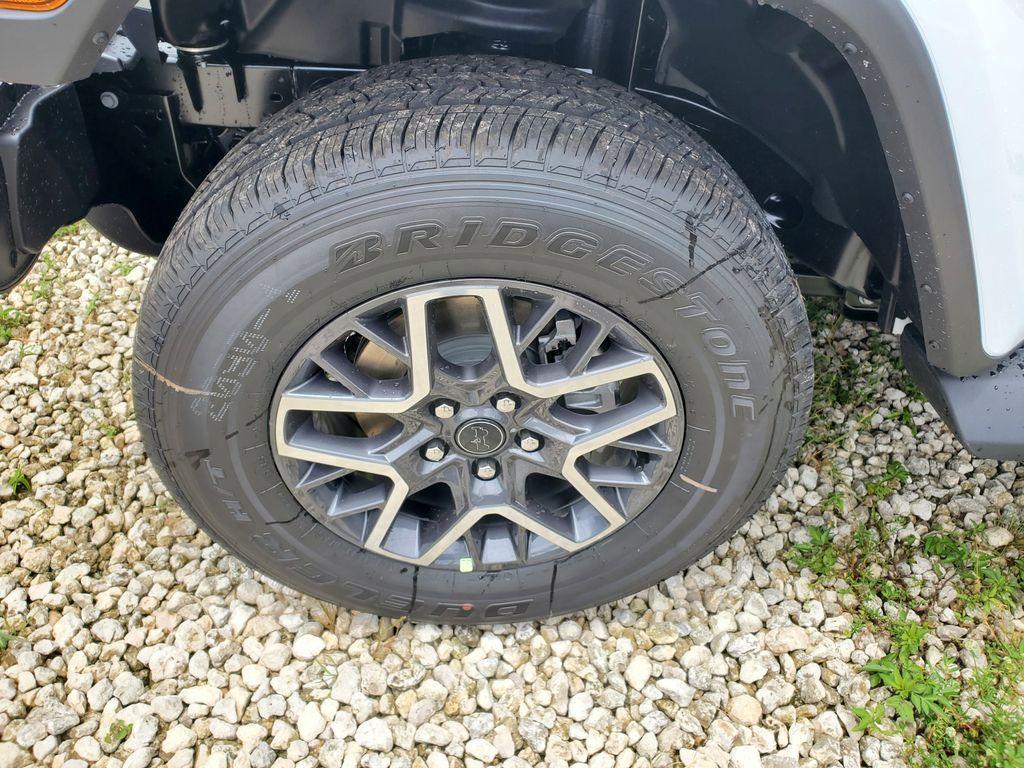 new 2025 Jeep Wrangler car, priced at $45,132
