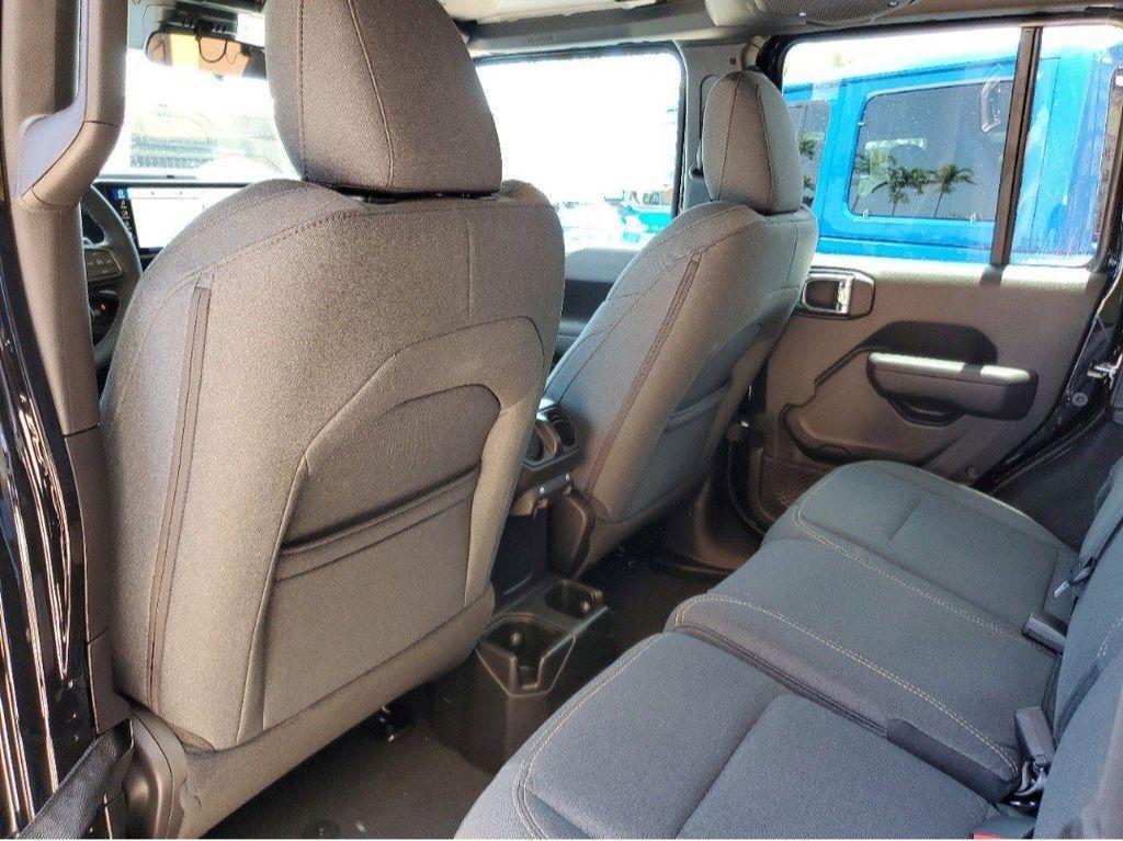 new 2025 Jeep Wrangler car, priced at $41,216