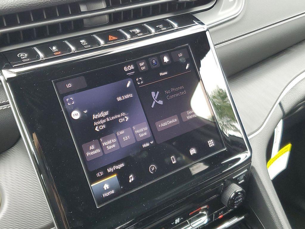 new 2025 Jeep Grand Cherokee car, priced at $32,495