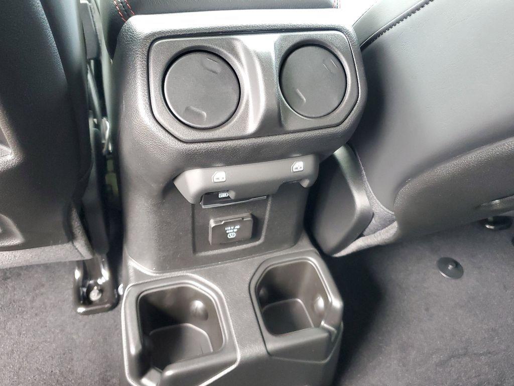 new 2025 Jeep Gladiator car, priced at $47,165