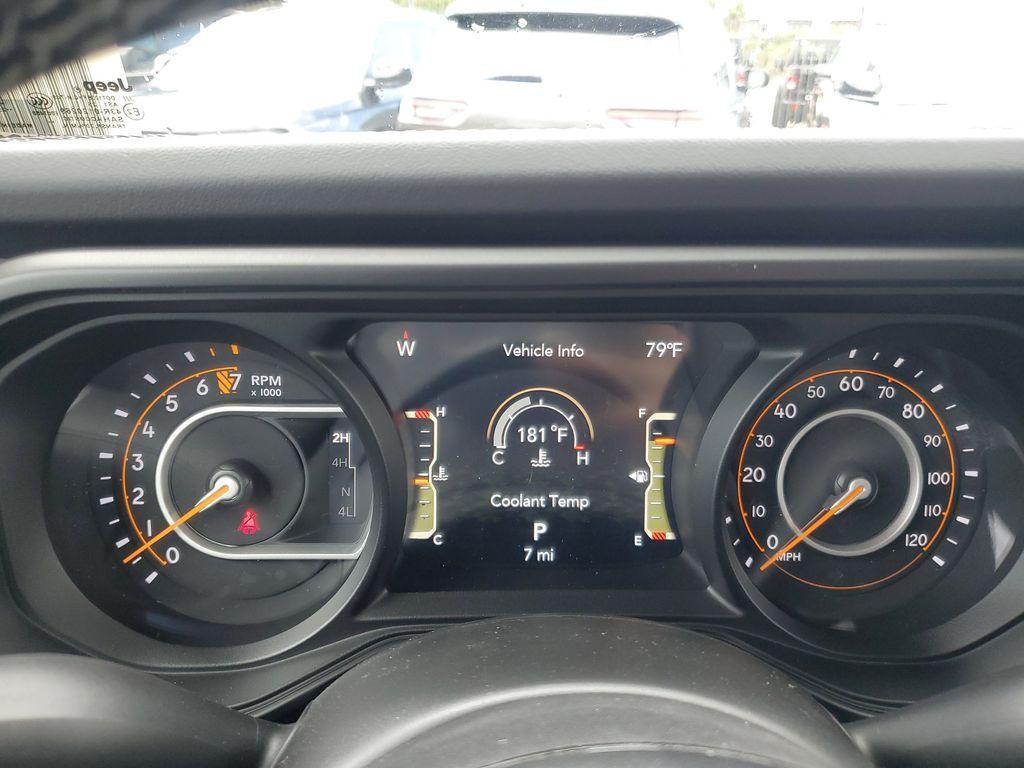 new 2025 Jeep Gladiator car, priced at $47,165