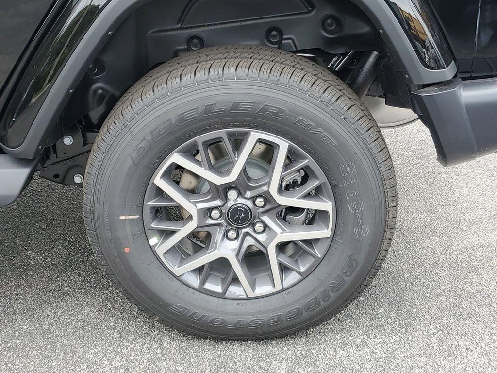 new 2025 Jeep Wrangler car, priced at $44,625
