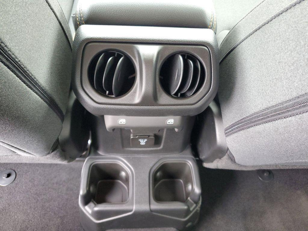 new 2025 Jeep Wrangler car, priced at $44,625