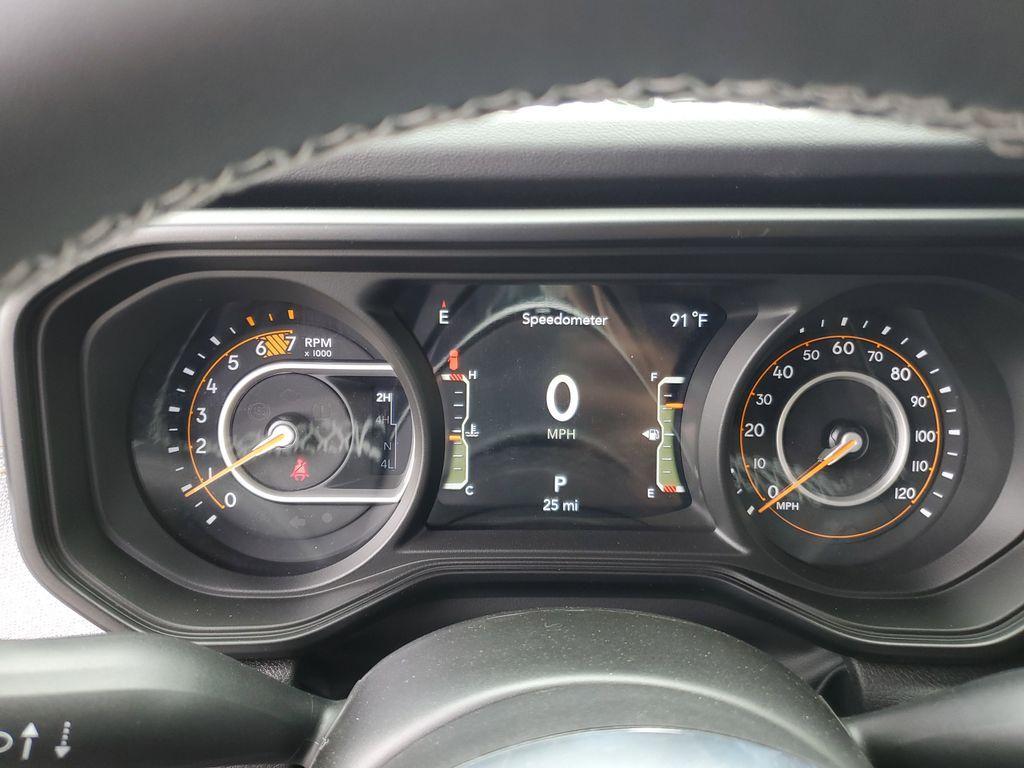 new 2025 Jeep Wrangler car, priced at $44,625