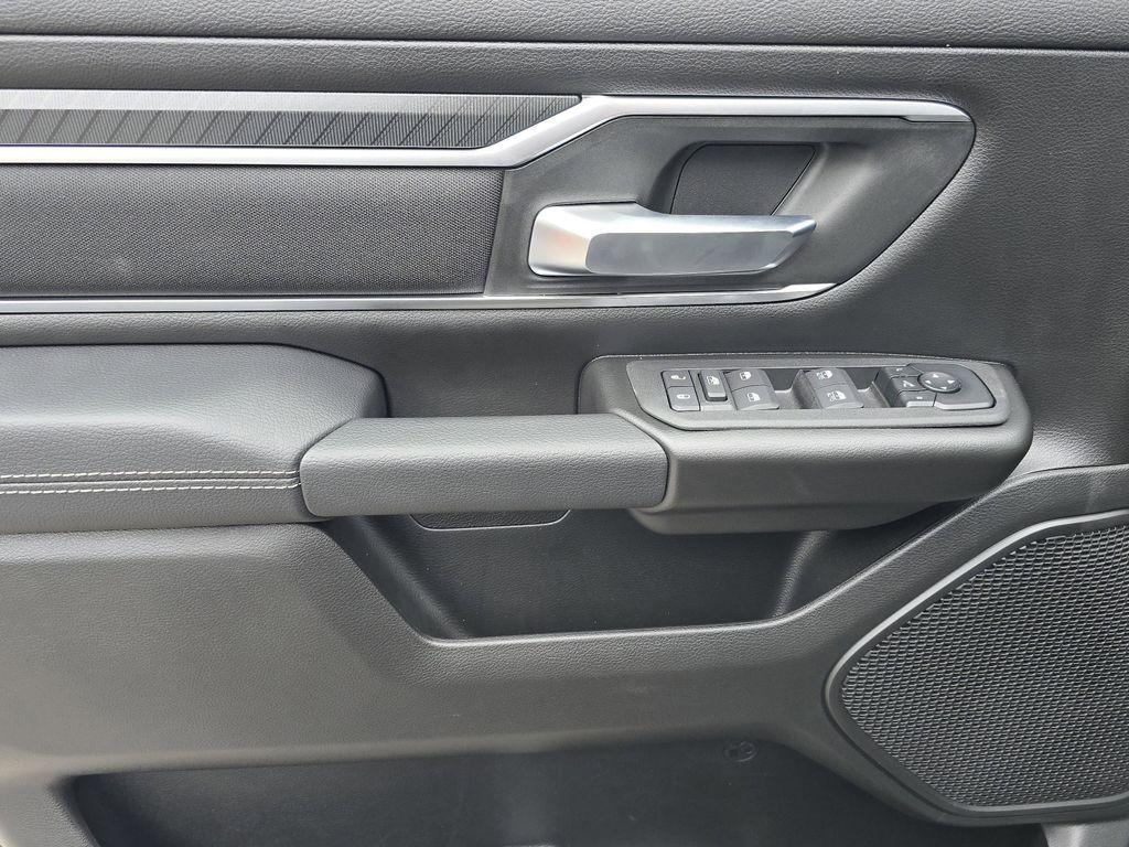 new 2025 Ram 1500 car, priced at $42,392