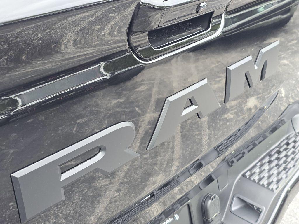 new 2025 Ram 1500 car, priced at $42,392
