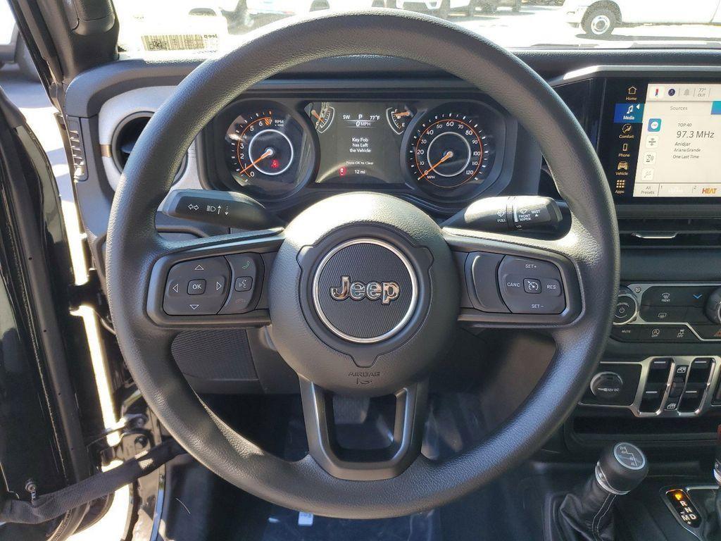 new 2025 Jeep Gladiator car, priced at $34,885
