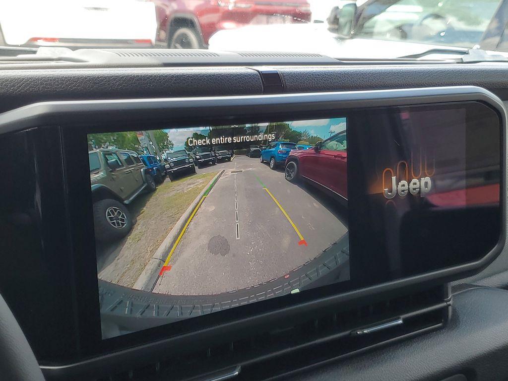 new 2025 Jeep Wrangler car, priced at $38,087