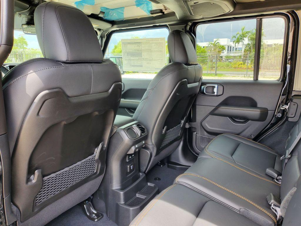new 2025 Jeep Wrangler car, priced at $46,227