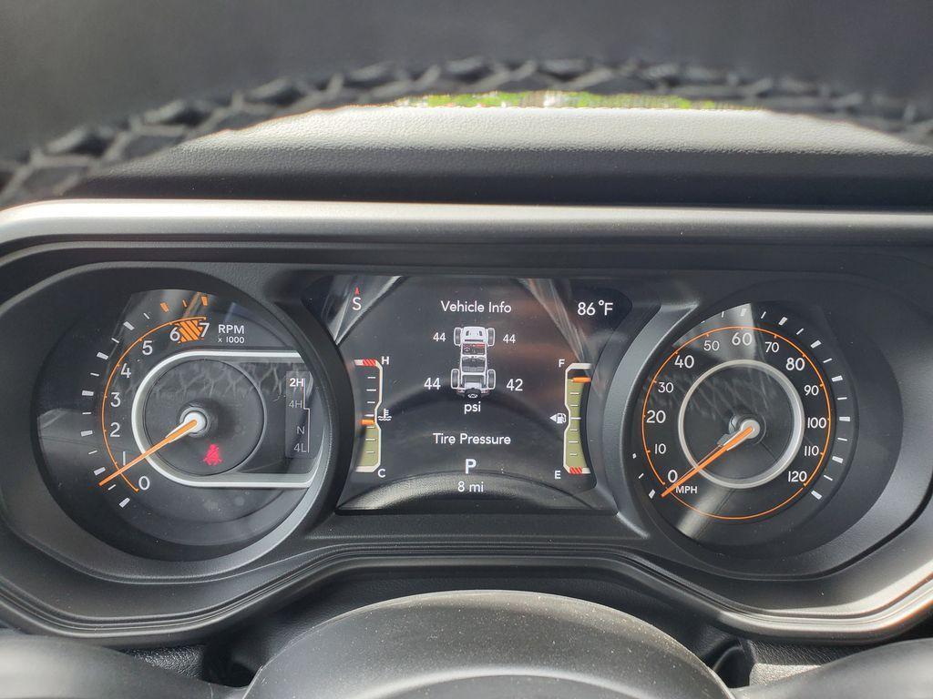 new 2025 Jeep Wrangler car, priced at $46,227