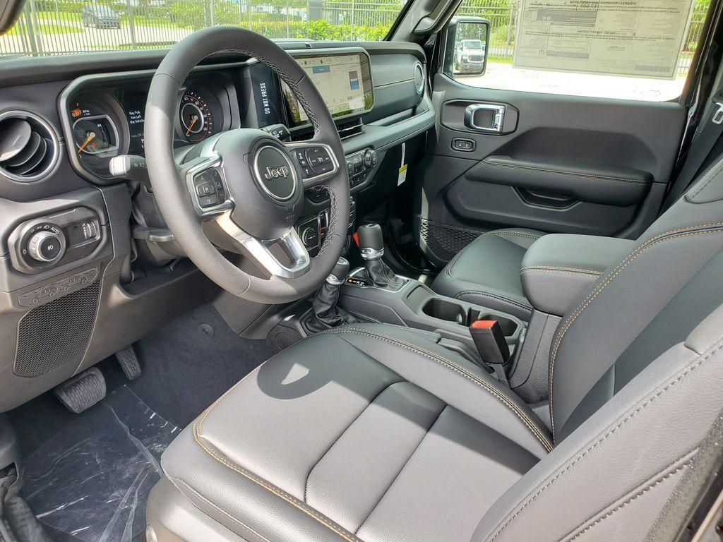 new 2025 Jeep Wrangler car, priced at $46,227