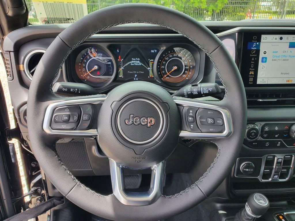 new 2025 Jeep Wrangler car, priced at $46,227