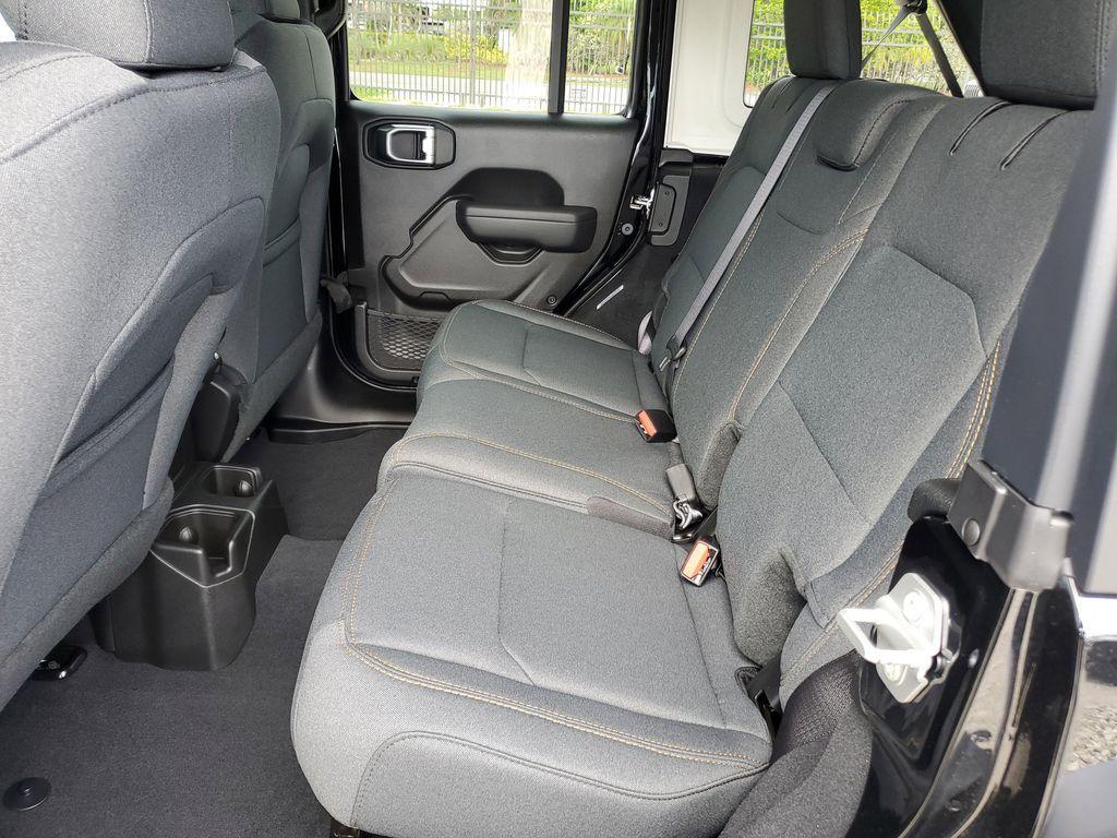 new 2025 Jeep Wrangler car, priced at $45,680