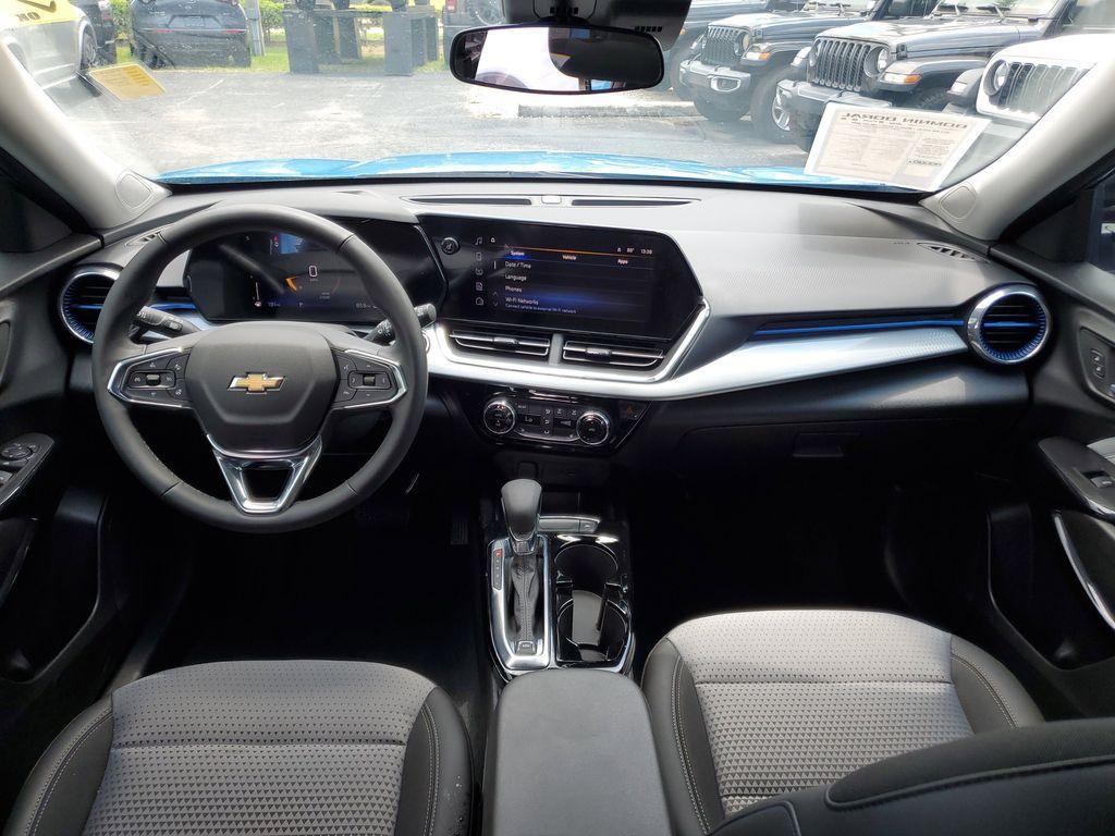 used 2025 Chevrolet Trax car, priced at $19,990