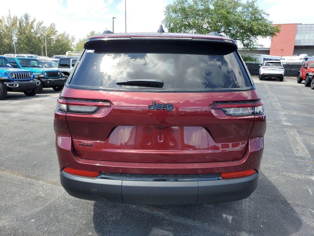 new 2024 Jeep Grand Cherokee L car, priced at $36,995