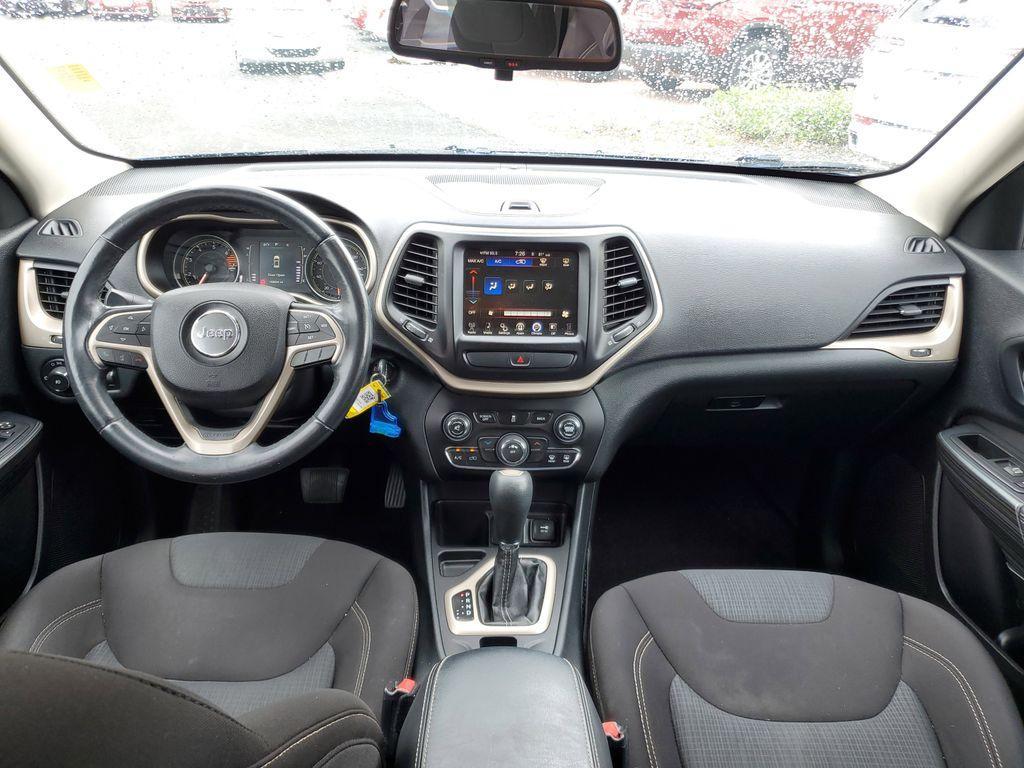 used 2016 Jeep Cherokee car, priced at $7,990