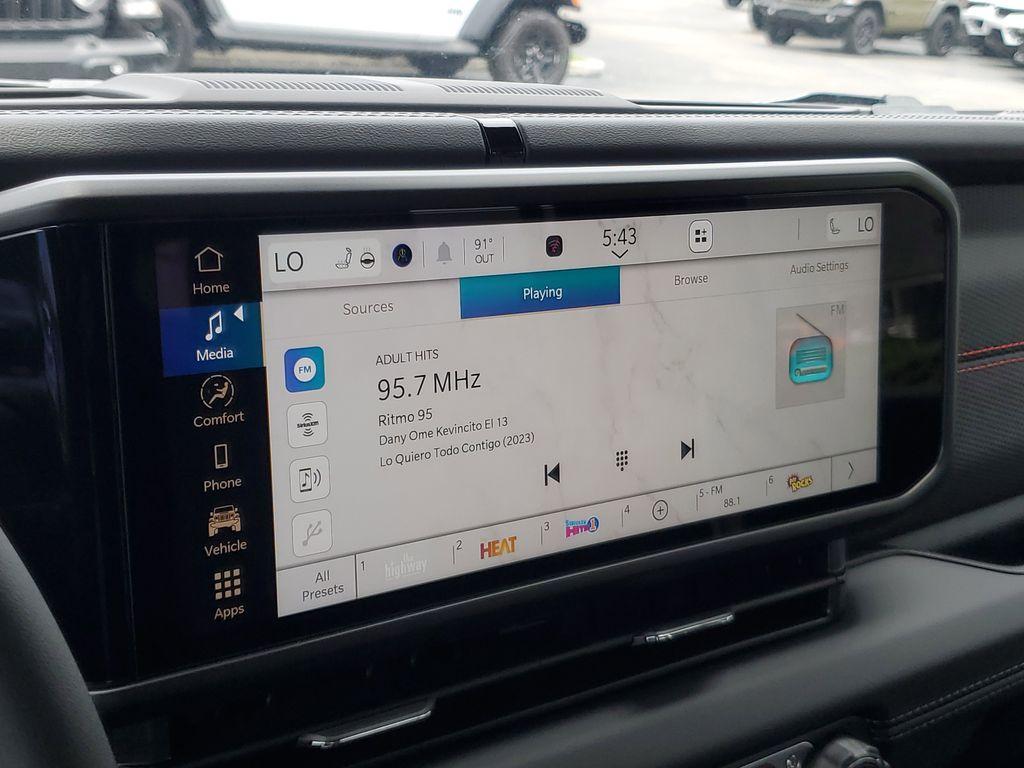 new 2025 Jeep Wrangler car, priced at $51,306