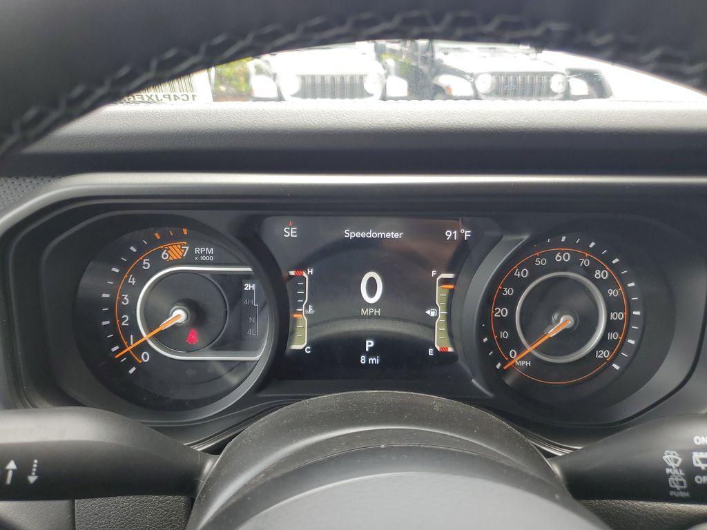 new 2025 Jeep Wrangler car, priced at $51,306